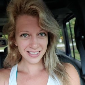 Meet your Posher, Karlie